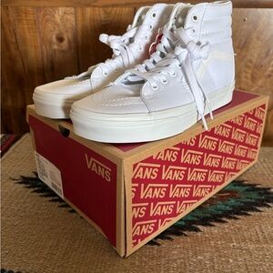 Vans True White Sk8-Hi Sneakers